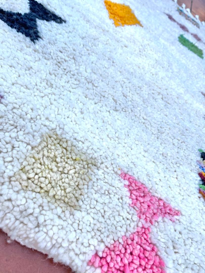 モロッコ ラグ カーペット　絨毯　アジラル ベニワレン