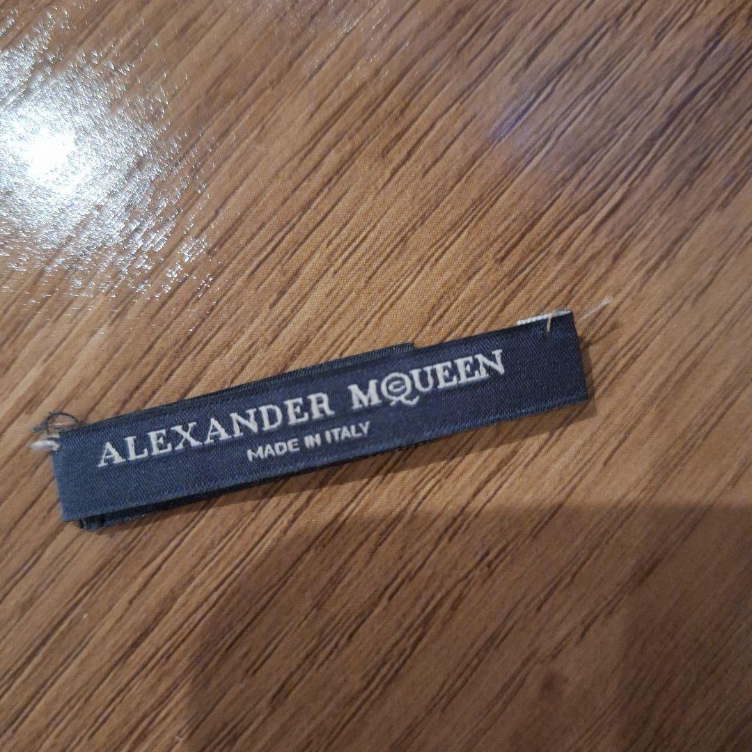 アレキサンダーマックイーンストール希少