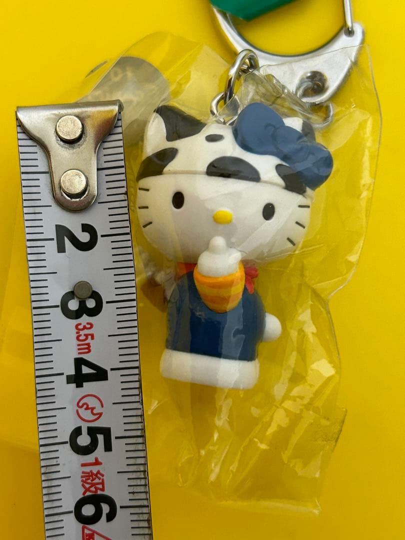 ご当地　ハローキティ 清里限定 マスコットキーホルダー　ソフトクリーム