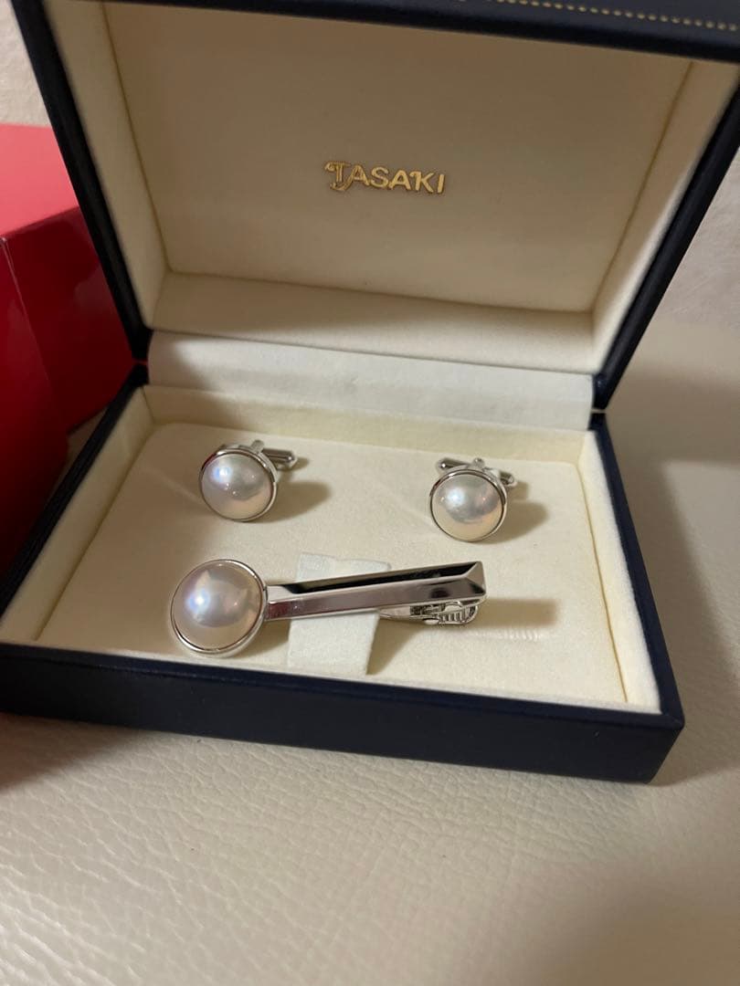 TASAKI ネクタイピンとカフスセット　未使用品