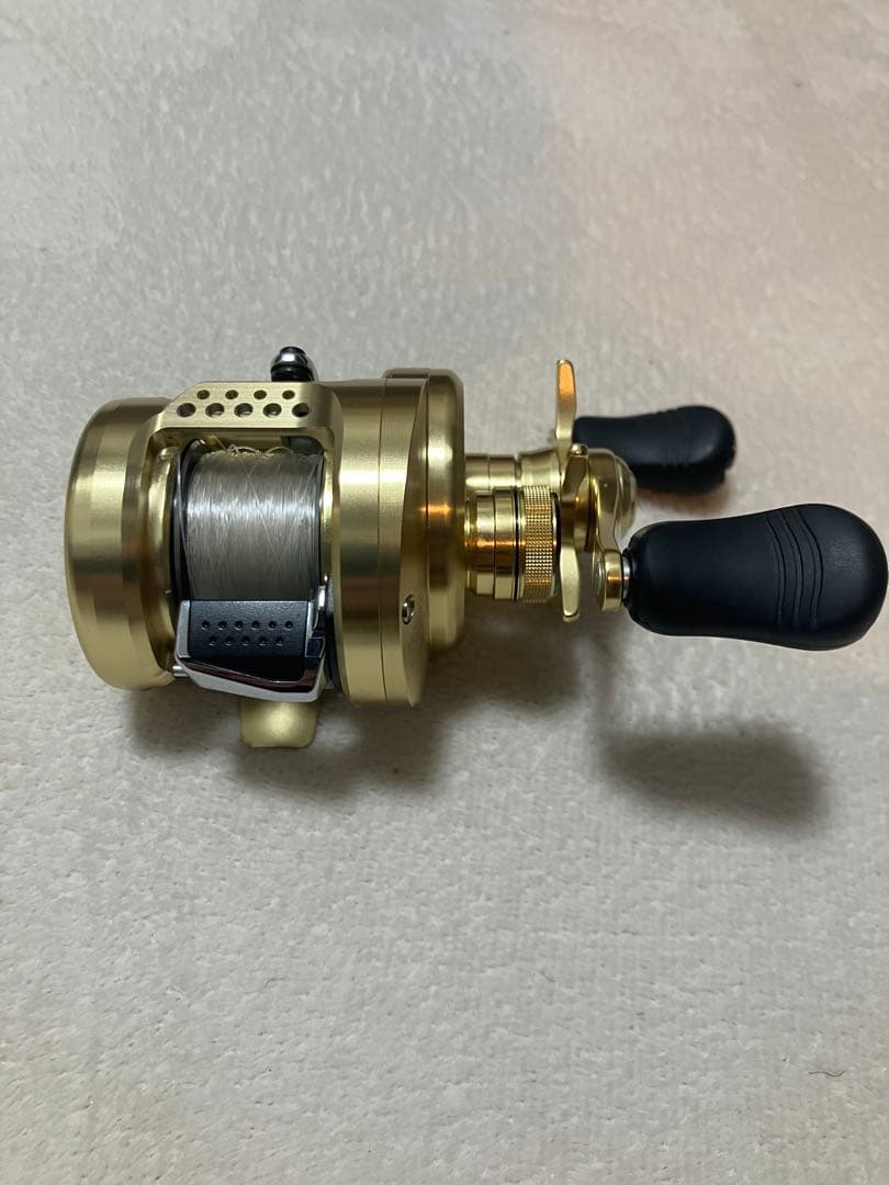 15カルカッタコンクエスト100HG シマノ SHIMANO