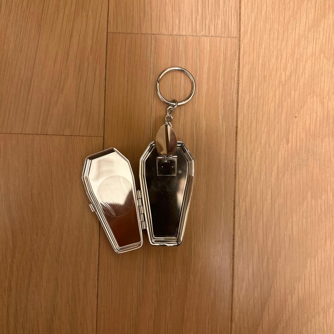 Supreme 棺桶型　携帯灰皿 シルバー