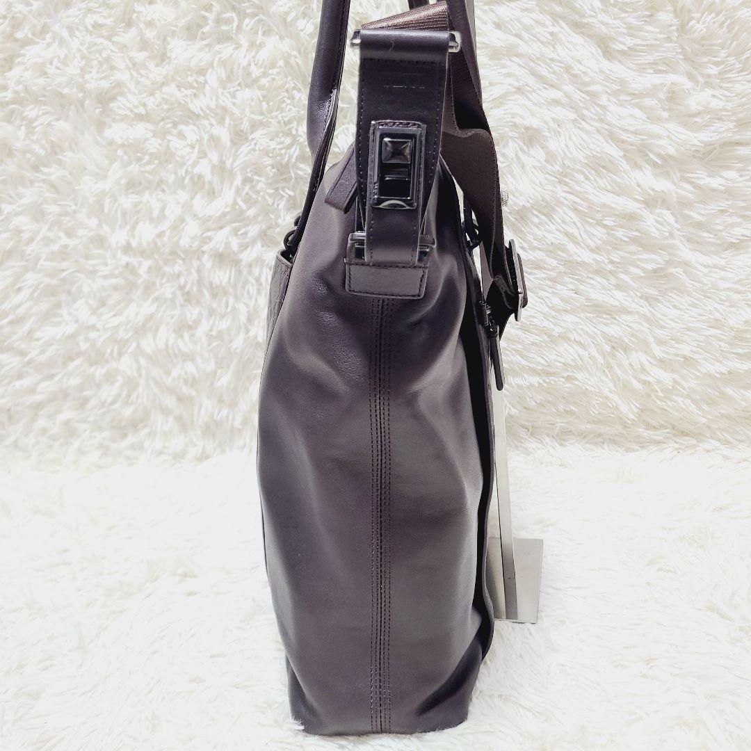 【希少】TUMI　ビジネスバッグ　ロゴ型押し　オールレザー　2WAY　A4収納