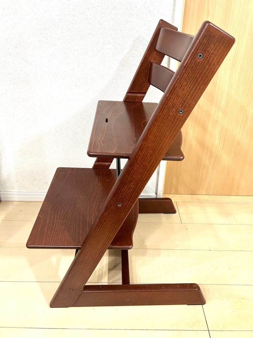 【送料込み】新型Stokke TRIPPTRAPP ブラウン　S4