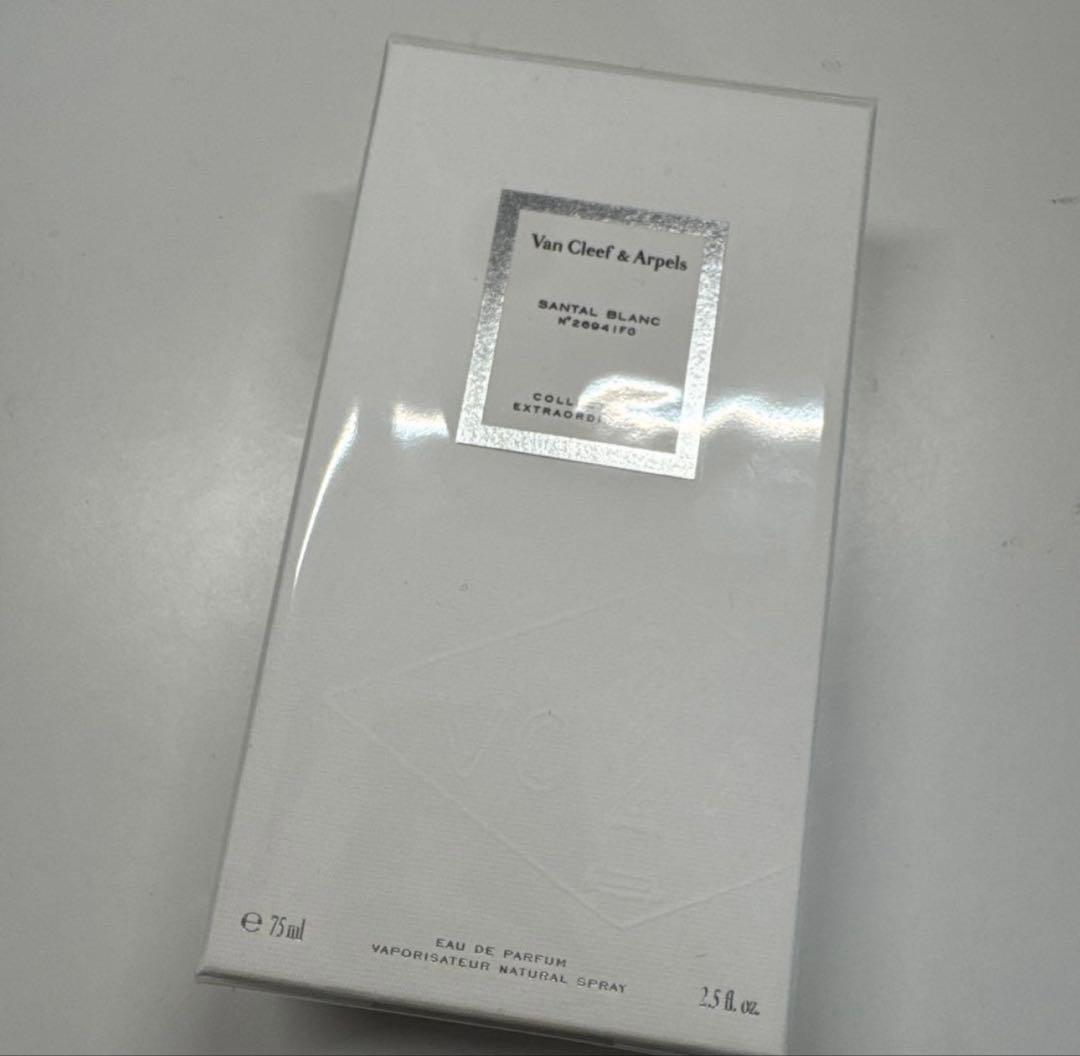 ヴァンクリーフ&アーペル　 オードパルファム　サンタルブラン