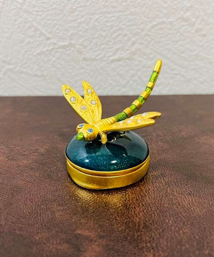 エスティローダー 練香水 プレジャーズ ドラゴンフライ