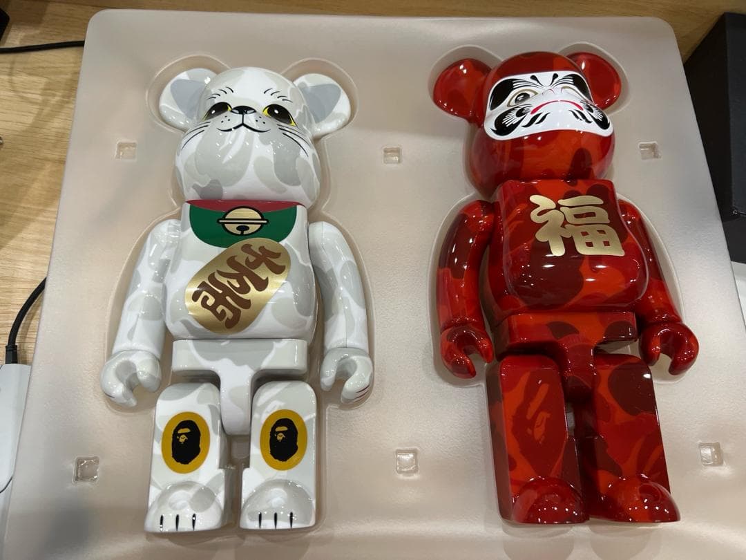 BE@RBRICK × A BATHING APE® × 招き猫・だるま
