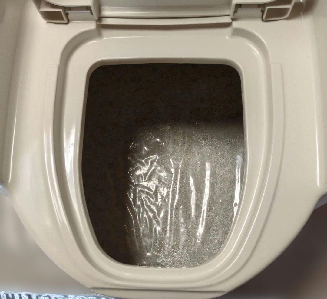 幸和製作所 テイコブ　ポータブルトイレ（肘掛け付）ＰＴ０２