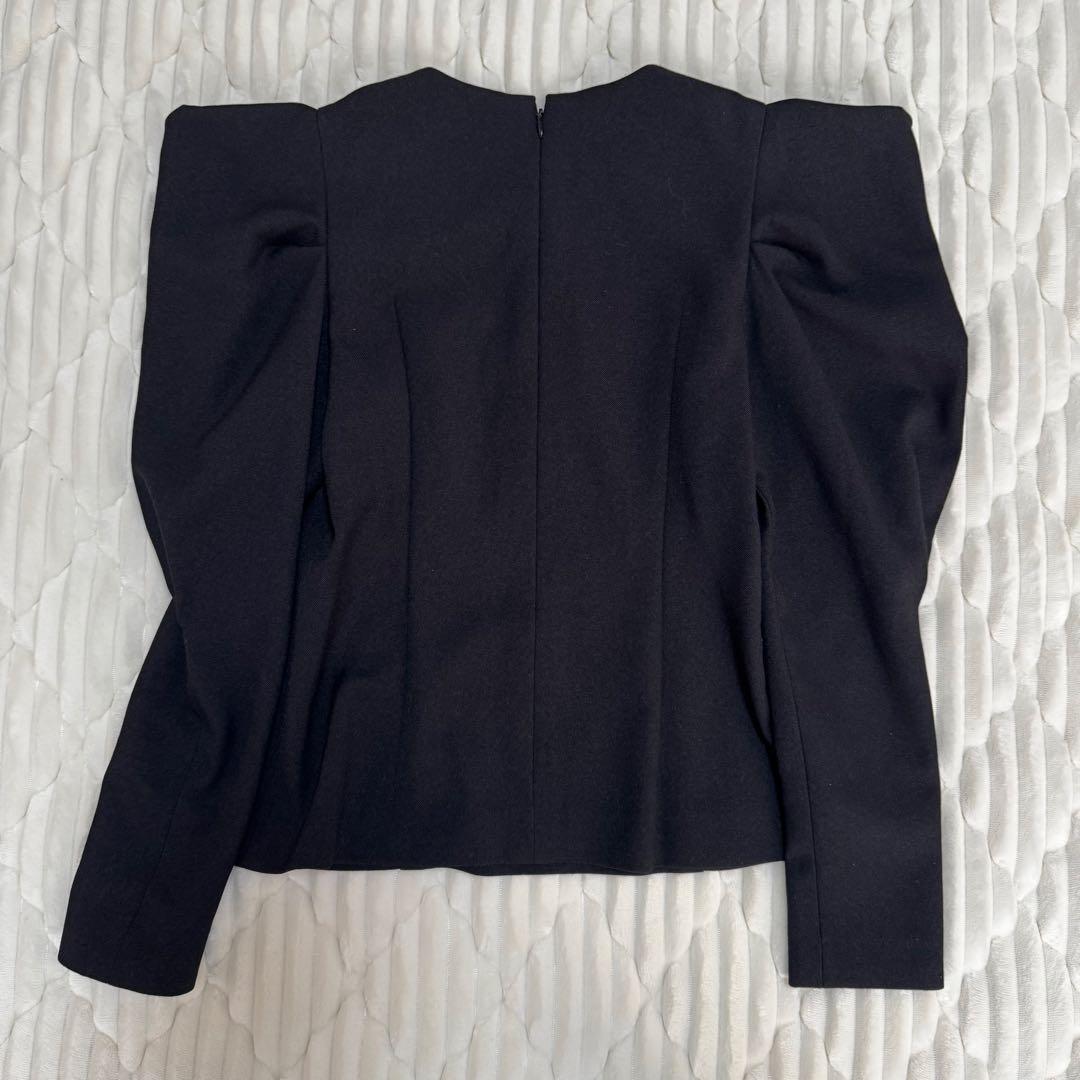 シーニュ　Cygne パフスリーブ ブラウス　とんがりトップス