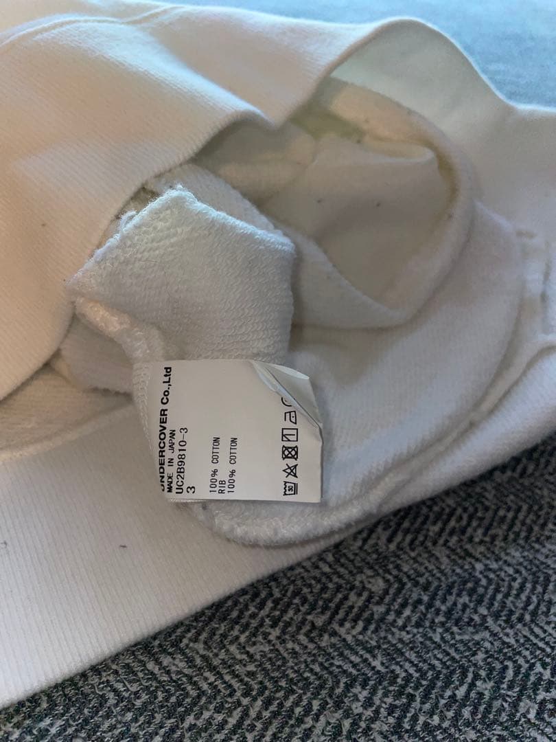 げ*ん様 ★アンダーカバー　PSYCHOロゴ入りホワイトスウェット　size3