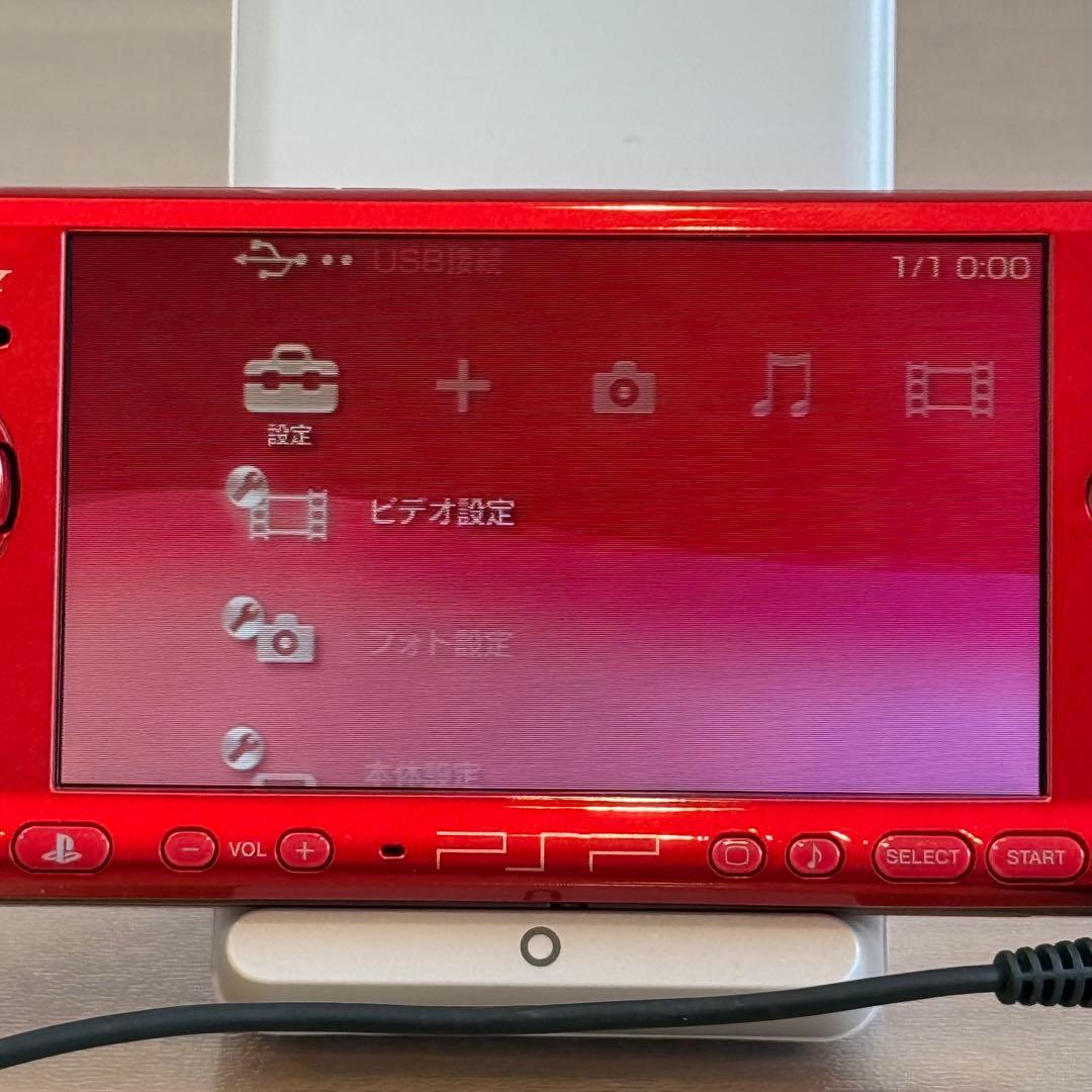 4-241 PSP-3000 ラディアント レッド