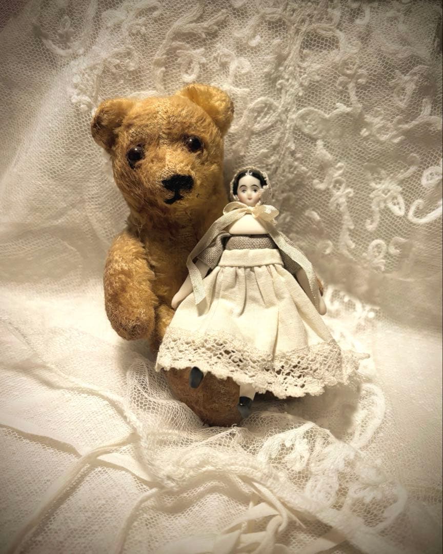 チャイナヘッドドール極小*パリアンドール*ミニチュア8.7cm*センターパート