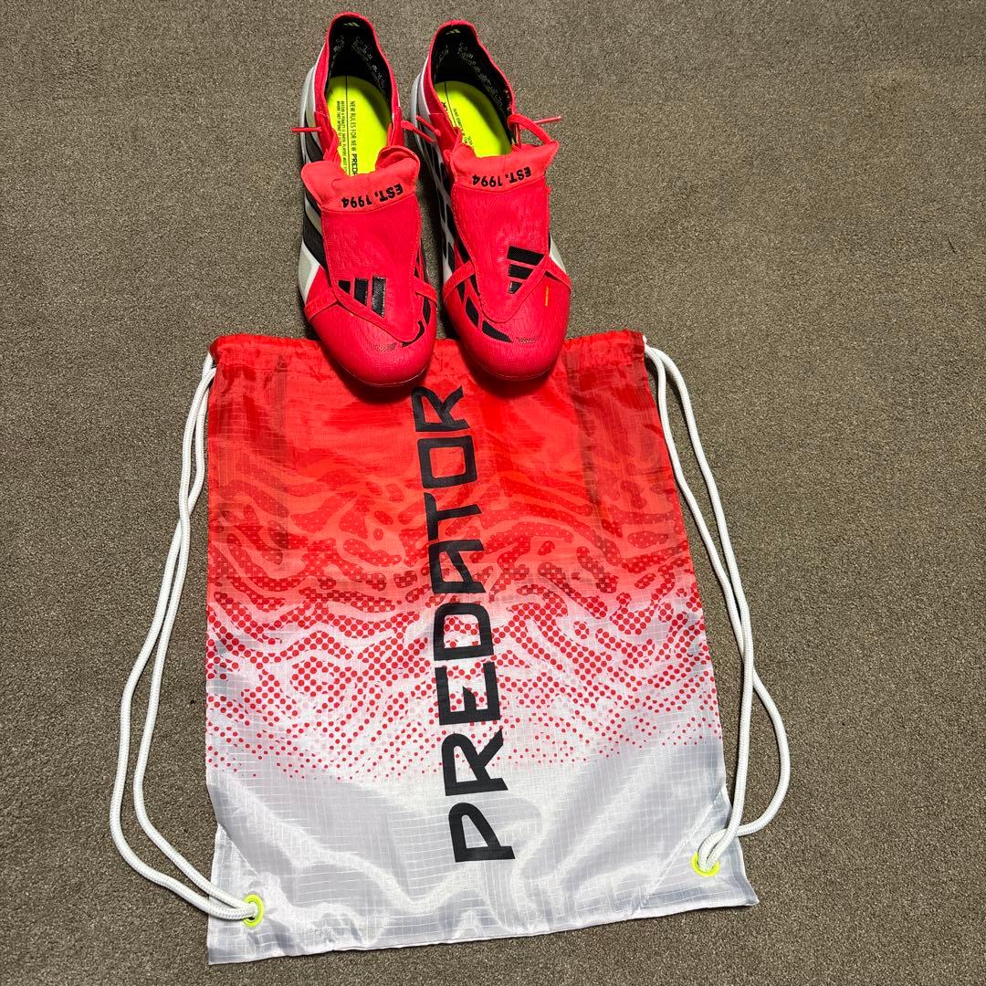 プレデター ELITE フォールディングシュータン土・人工芝用/ナップザック付き