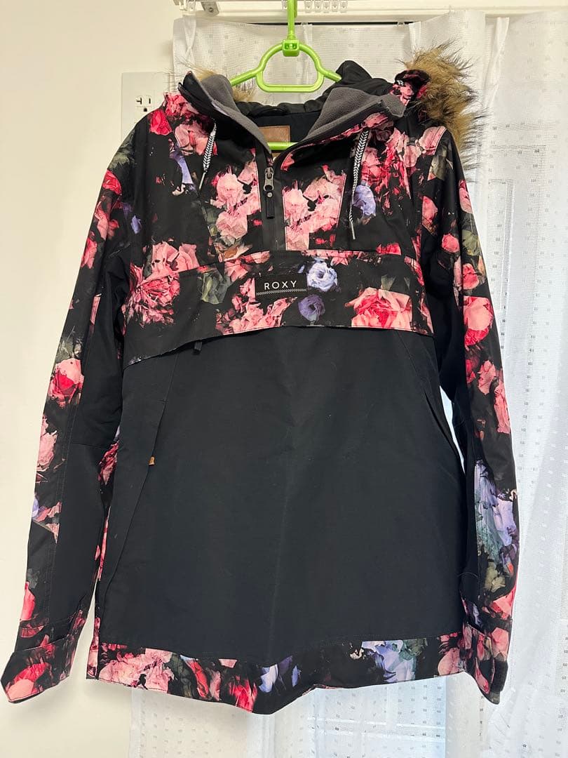 ROXY スノーボードウェア　ジャケット