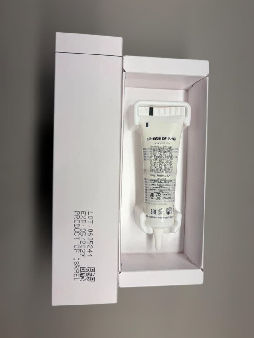 クリスティーナ　イラストリアス　セラム