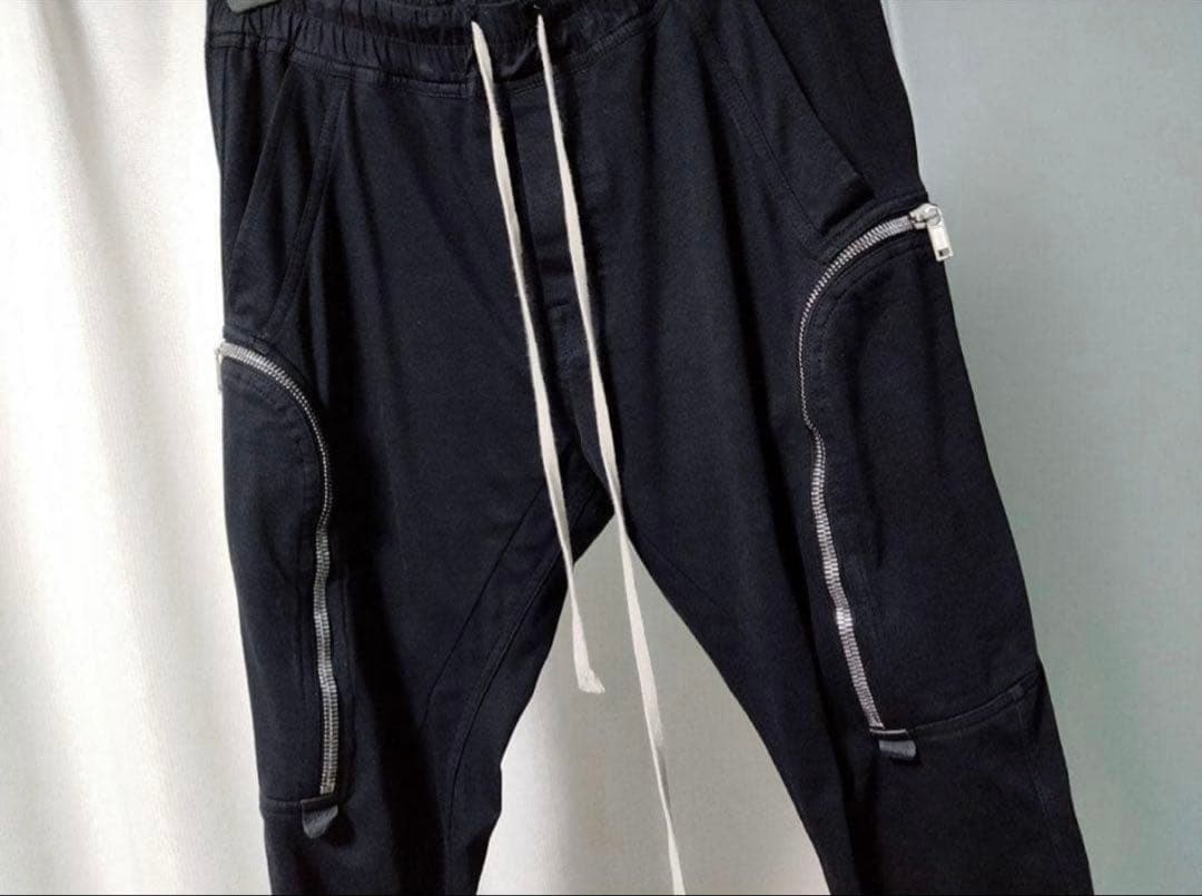 リックオウエンス　ブラック ジッパーポケット付きパンツ　廃盤品定価１５万