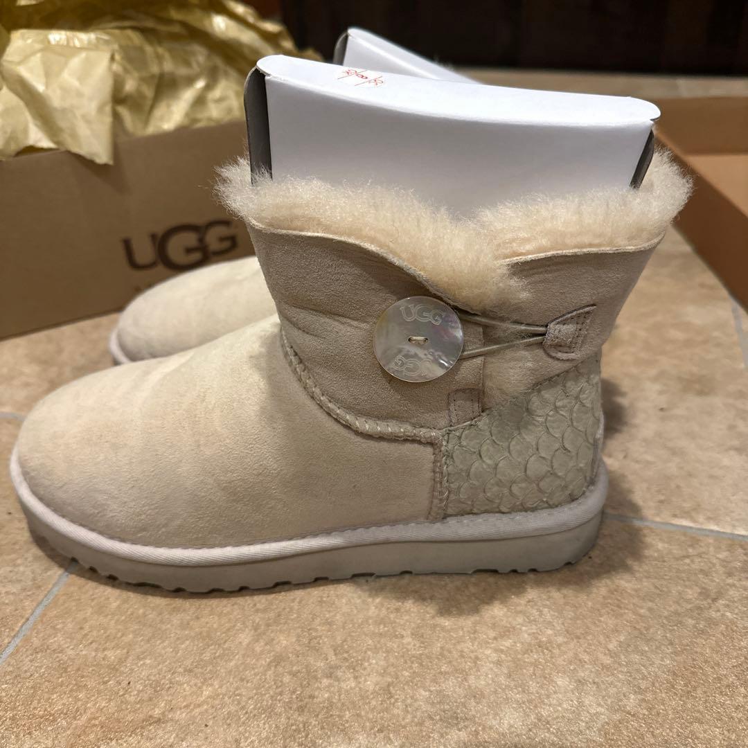 UGG ムートンブーツ ベージュ 7サイズ