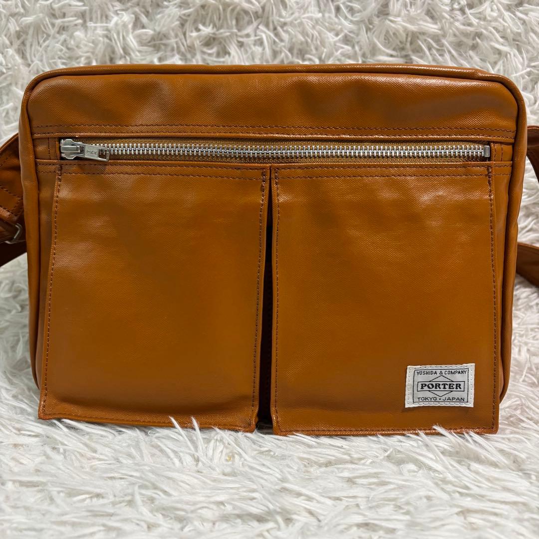 ポーター ショルダーバッグ フリースタイル 2層 大容量 カメラバッグ キャメル