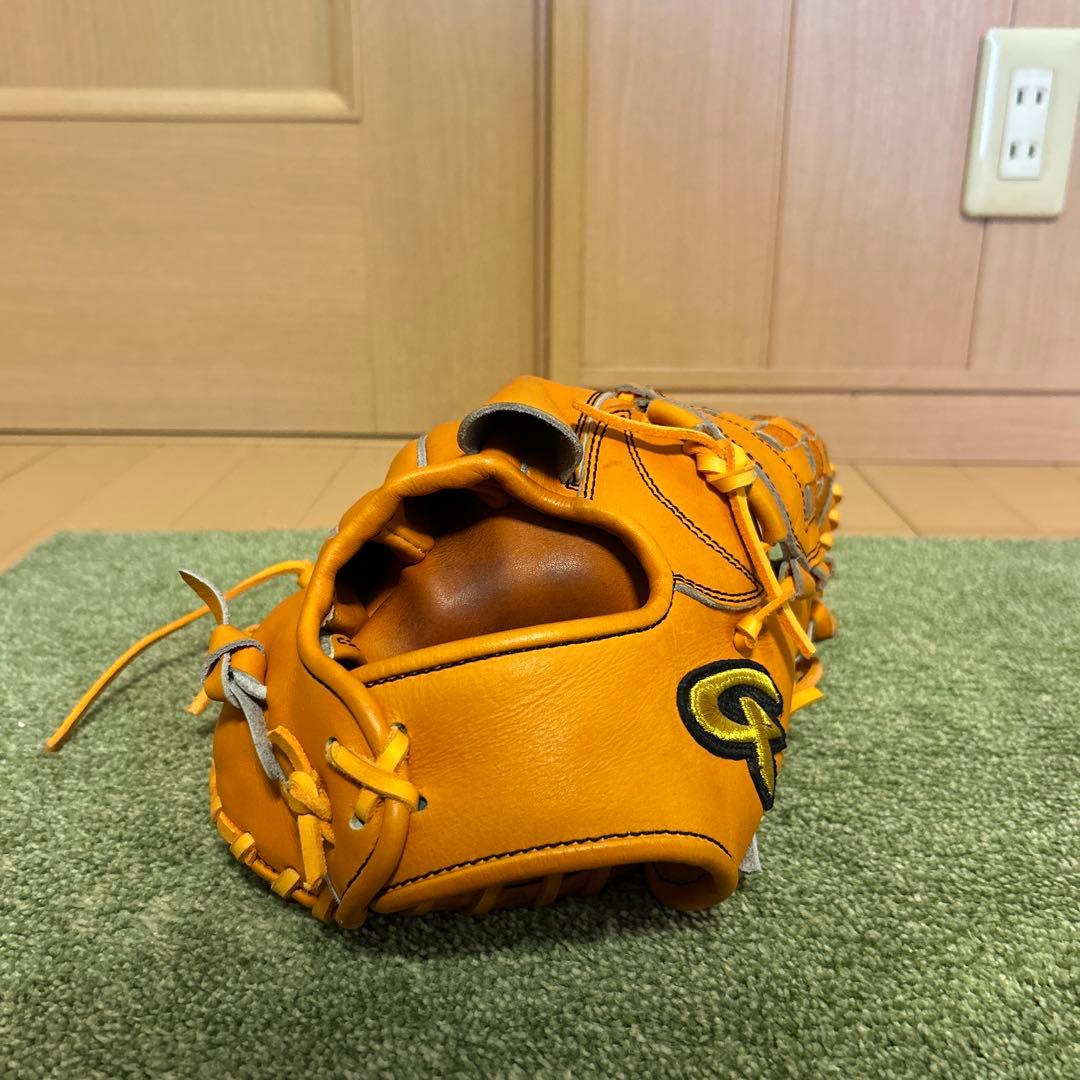 グロウ　軟式投手用　グラブ(最終値下げ)