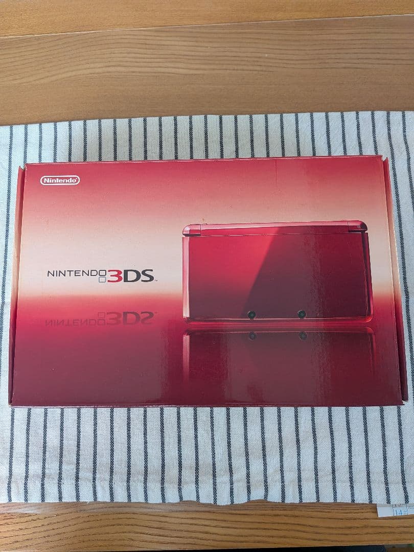 【新品】Nintendo ニンテンドー3DS フレアレッド