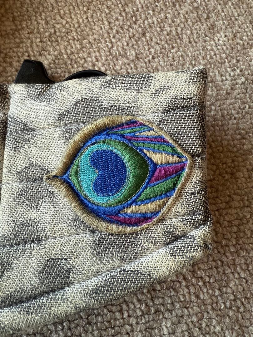 ヒョウ柄 抱っこ紐