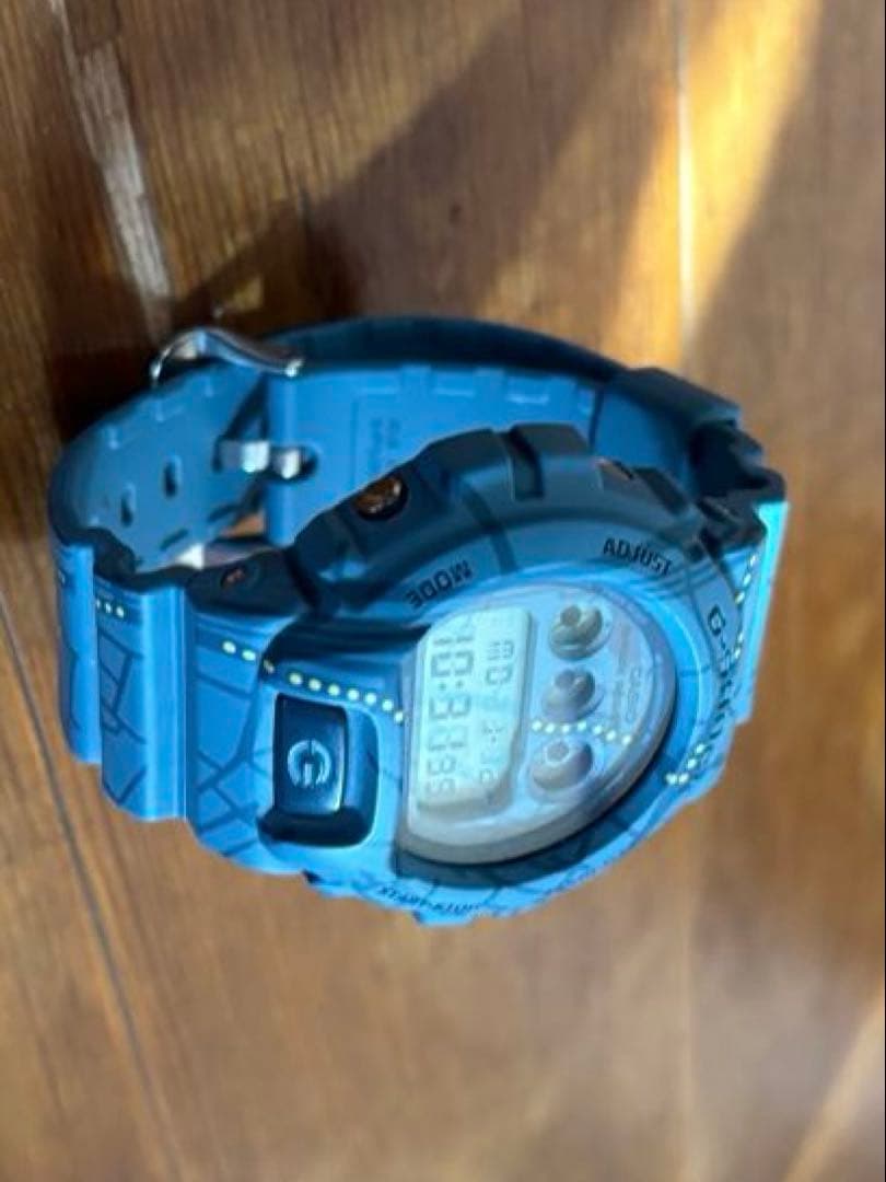 美品CASIO G-SHOCK DW-6900SBY-2JR 送料込　Gショック
