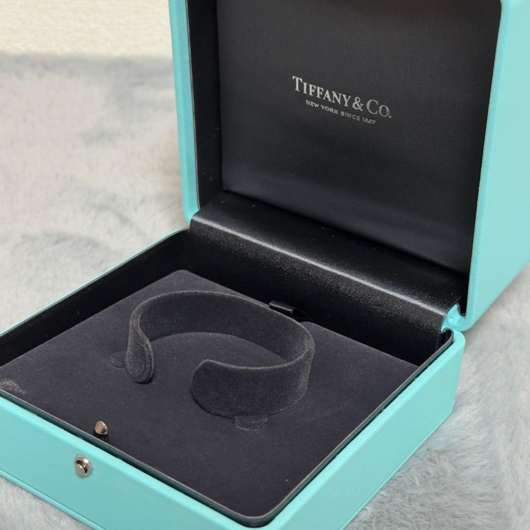 【極美品】ティファニー　バングルケース　空箱　現行品