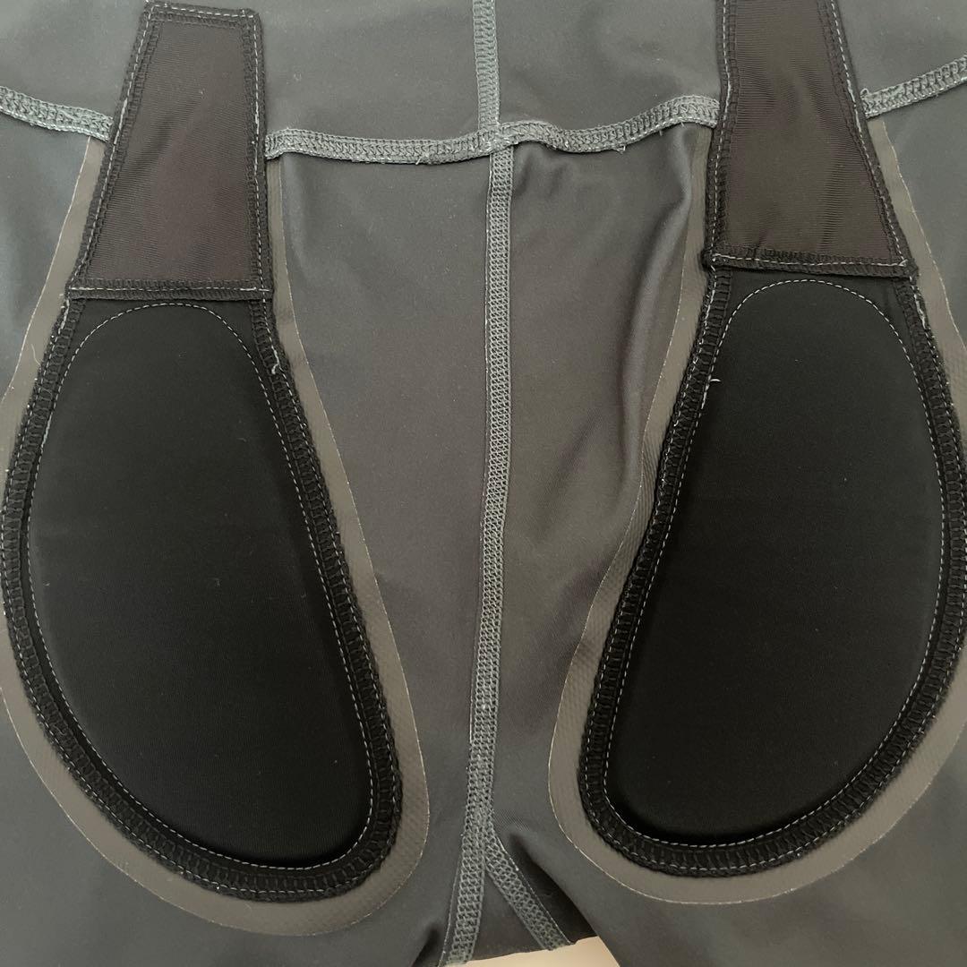 美品　SIXPAD HipFit ヒップフィット　Mサイズ グレー