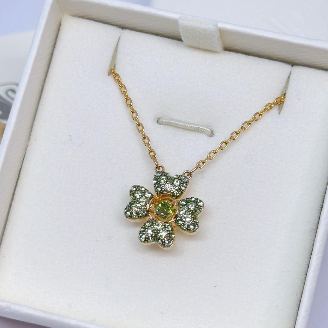 スワロフスキー Idyllia クローバー ペンダント ゴールド ネックレス