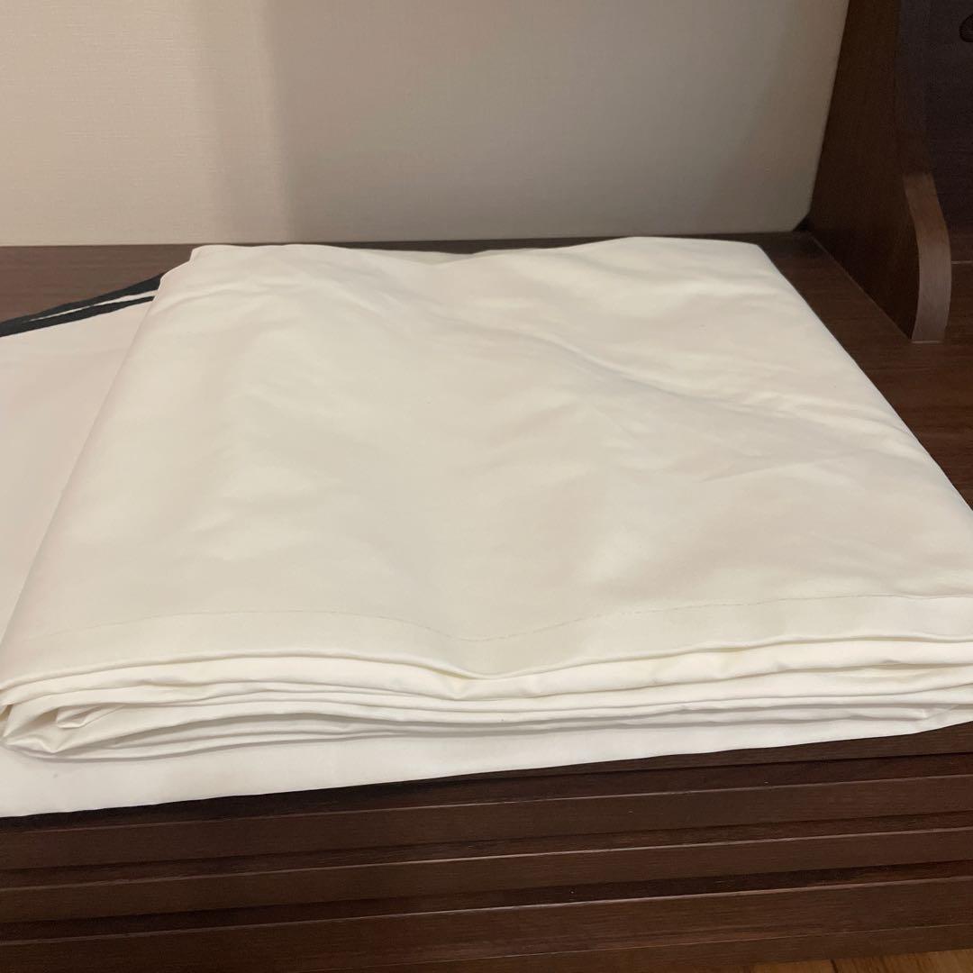 Telo looks ホワイト