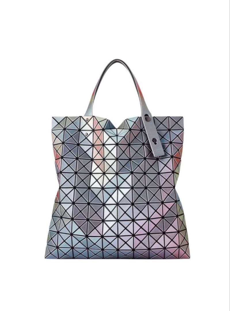 バオバオ　BAO BAO ISSEY MIYAKE ILLUSION