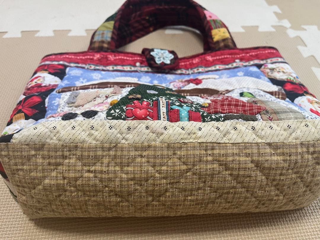 すーちゃんと猫サンタバック