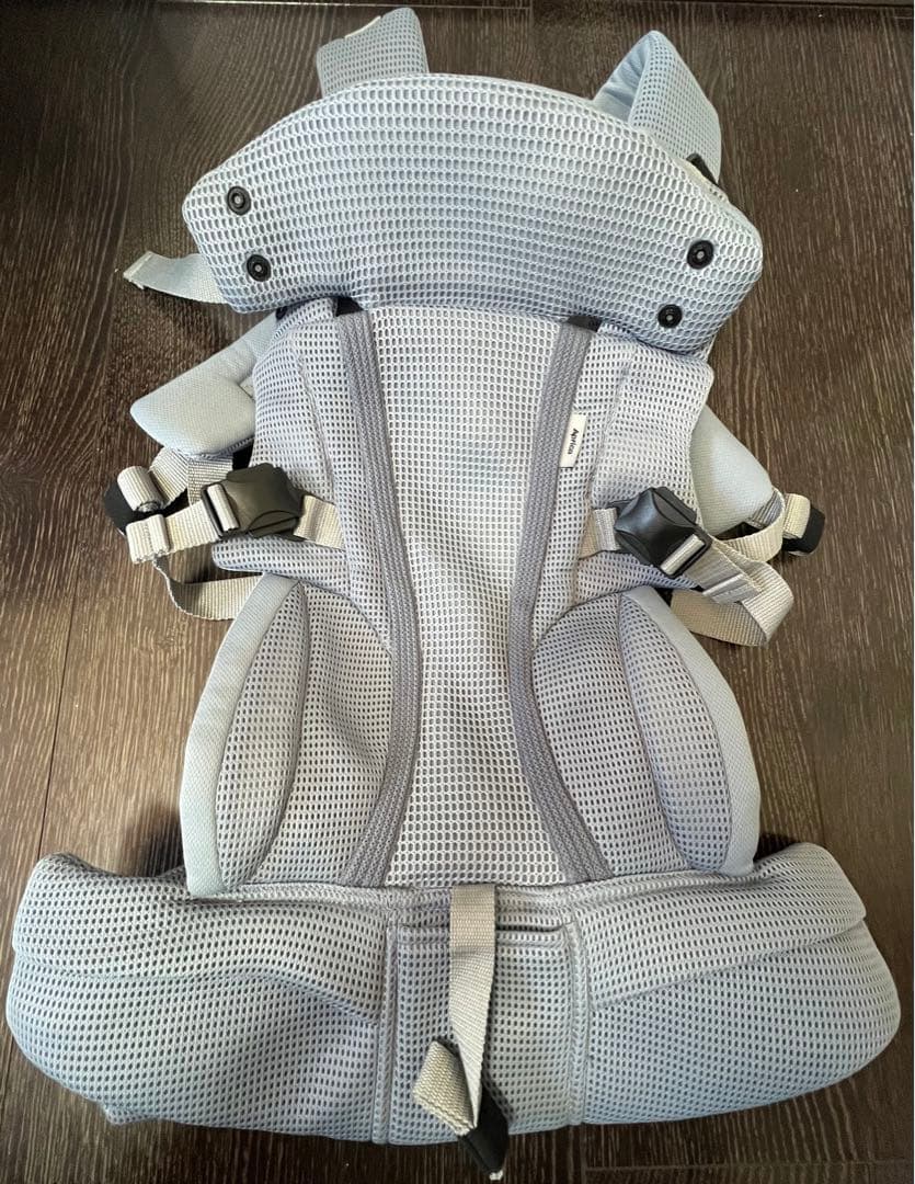 アップリカ　抱っこ紐　グレー　箱あり