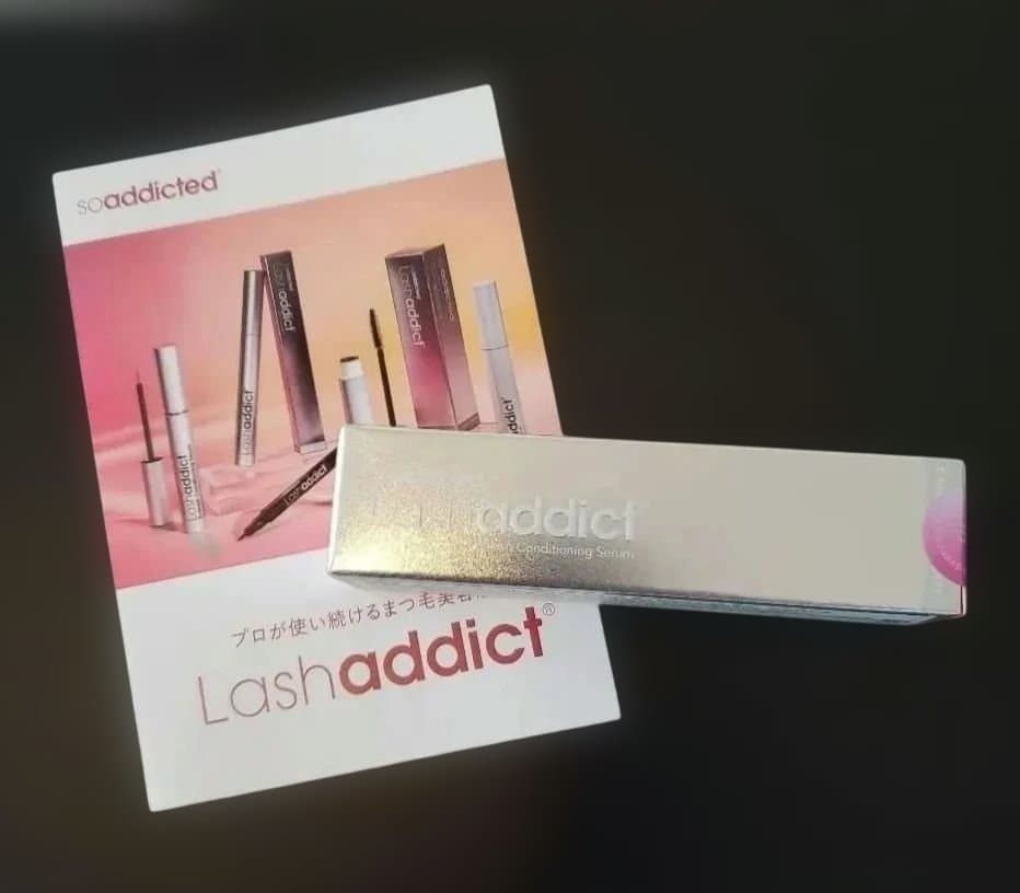 Lashaddict まつ毛美容液 3ml 正規品【使用期限2028年】