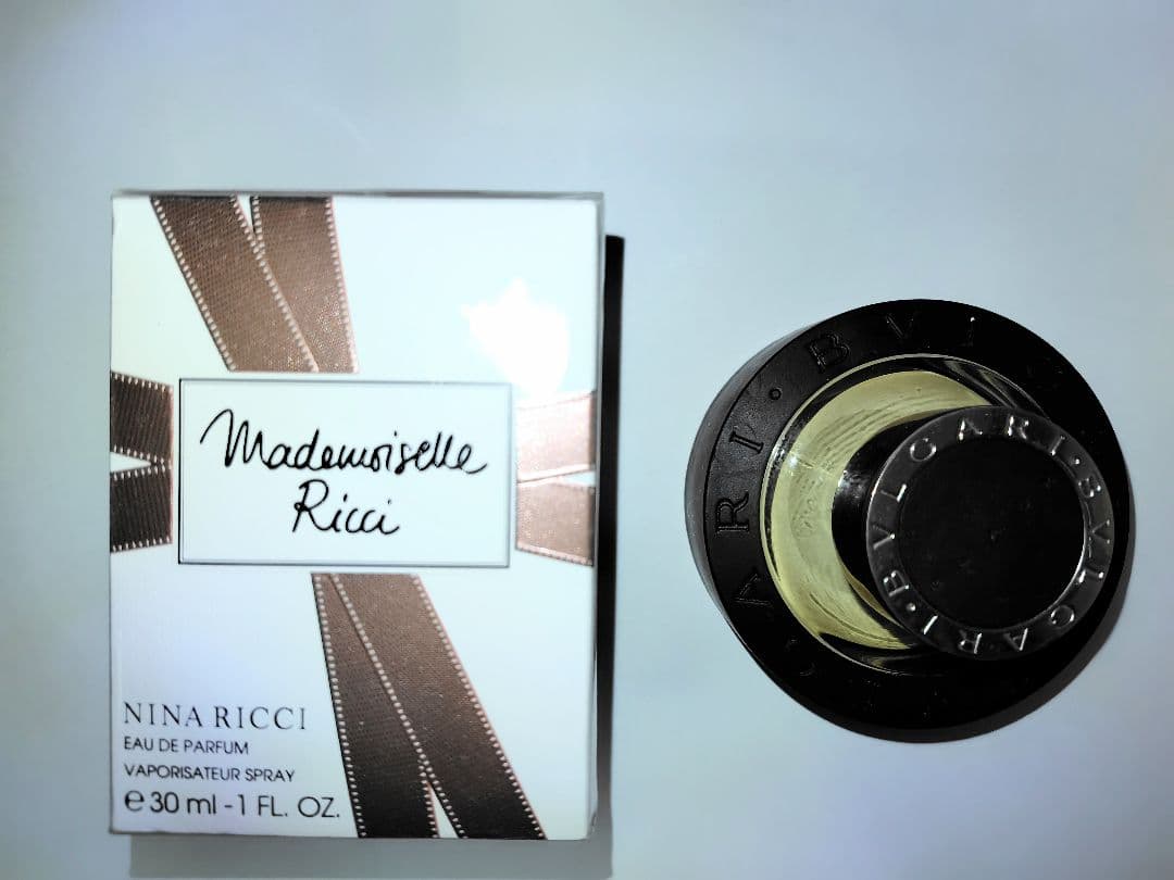 未開封 NINA RICC香水 + おまけブルガリ香水付き