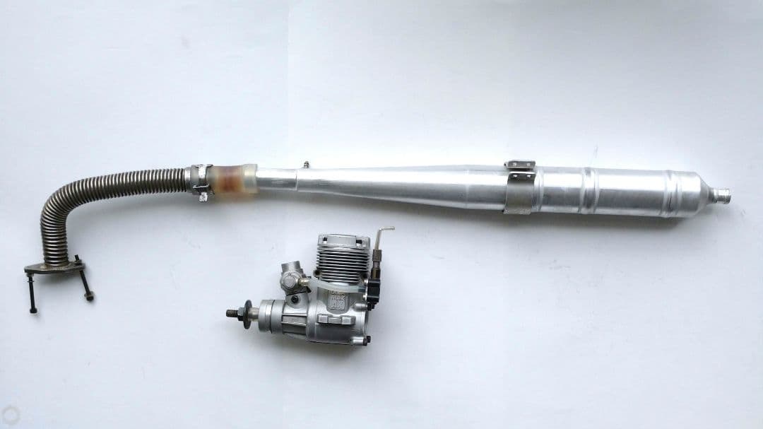 ラジコン飛行機 エンジン OS MAX AX 46＋チューンドサイレンサー