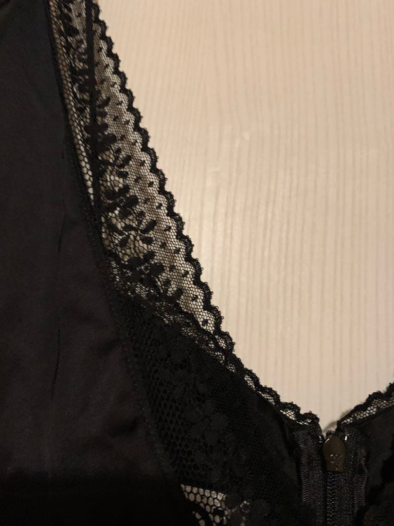 マルジェラMM6レース付きブラックキャミソールサテン黒ブラック