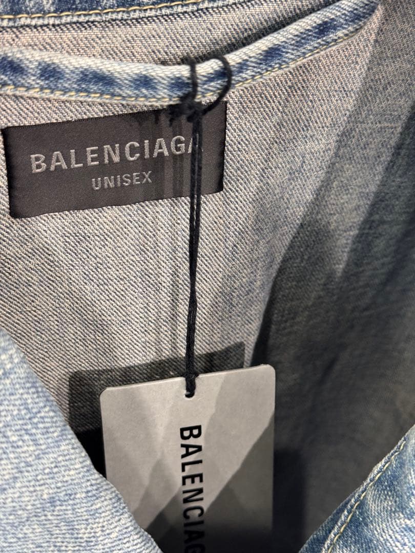 正規品　新品未使用　バレンシアガ　デニムジャケット　オフショルダー