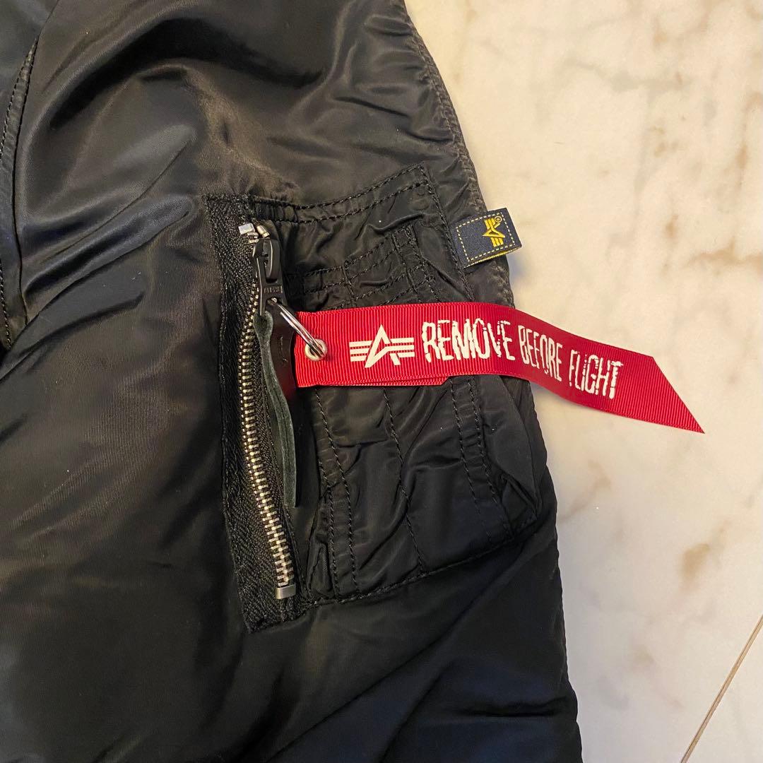 alpha ファー付きフード ミリタリージャケット 黒