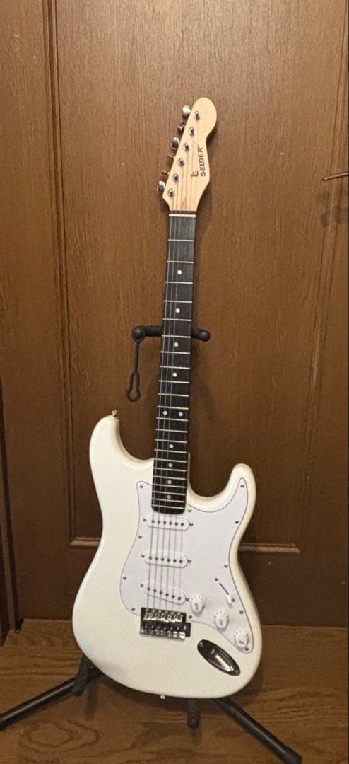 ホワイト エレキギター スタンド＆ピック ★匿名配送★