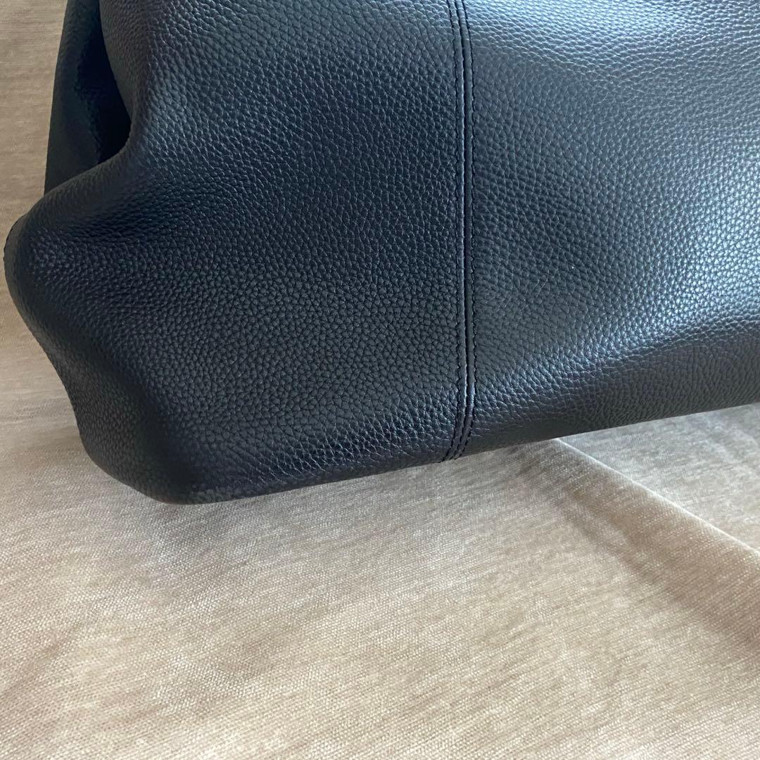 人気モデル バーニーズニューヨーク トートバッグ 肩掛け シボ革 レザー