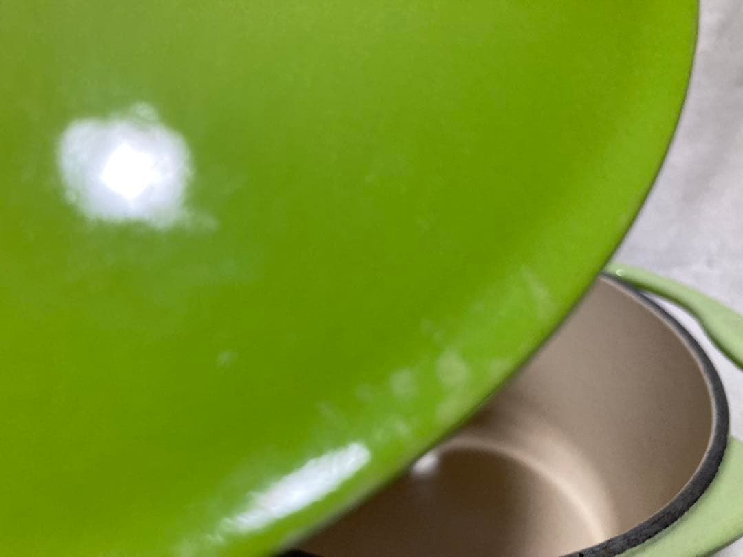 ル・クルーゼ　ココットセンセーション　18㎝　キウイ