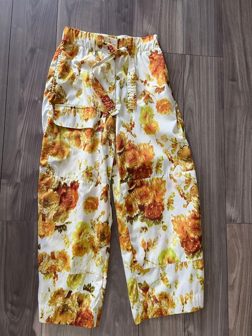 ドリスヴァンノッテン　花柄カジュアルパンツ