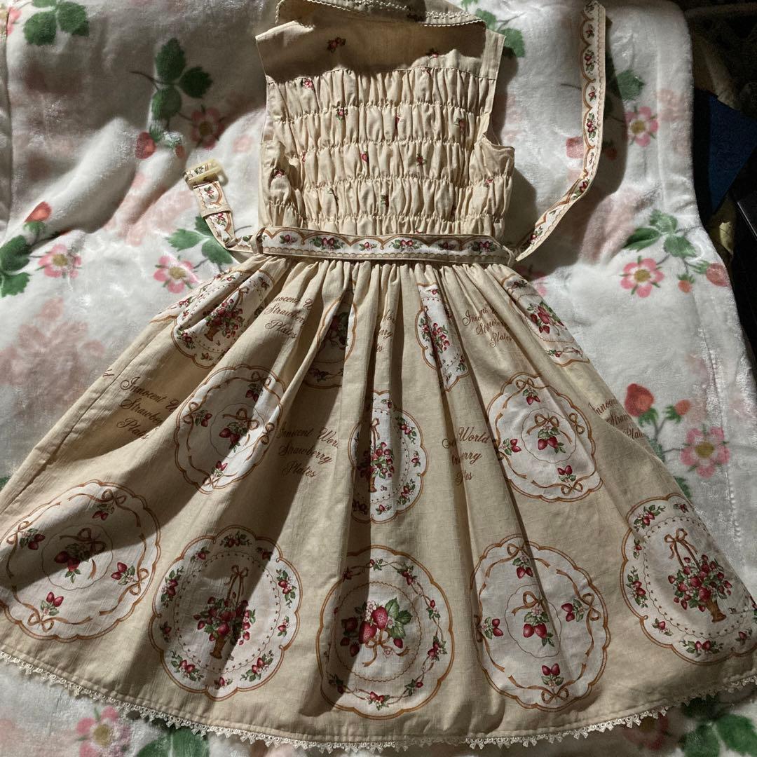 Innocent WorldストロベリープレートテーラードJST