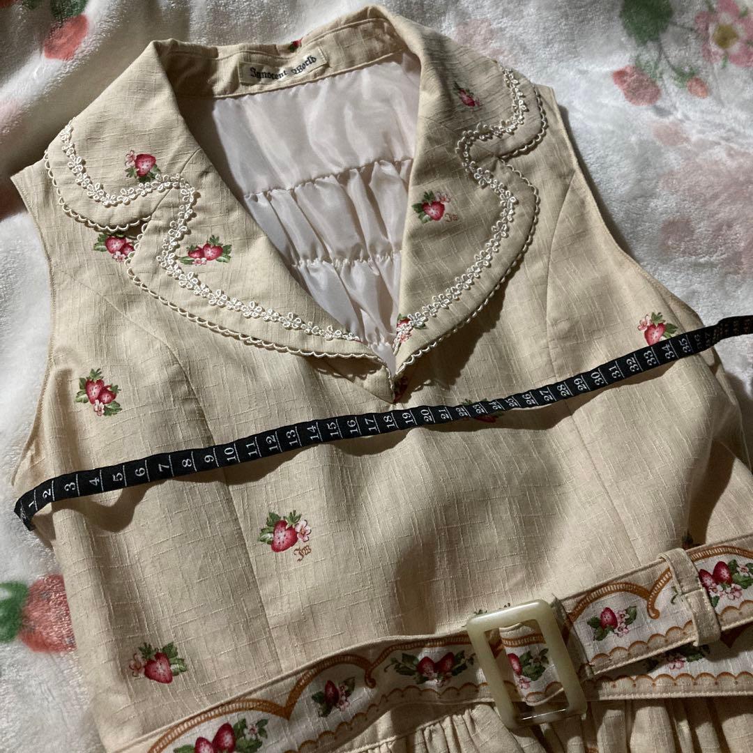 Innocent WorldストロベリープレートテーラードJST