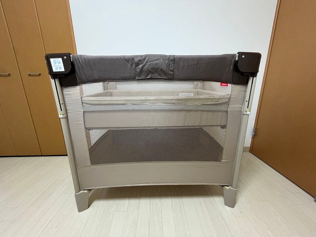 【美品】Aprica ココネルエアー　アップリカ　ベビーベッド