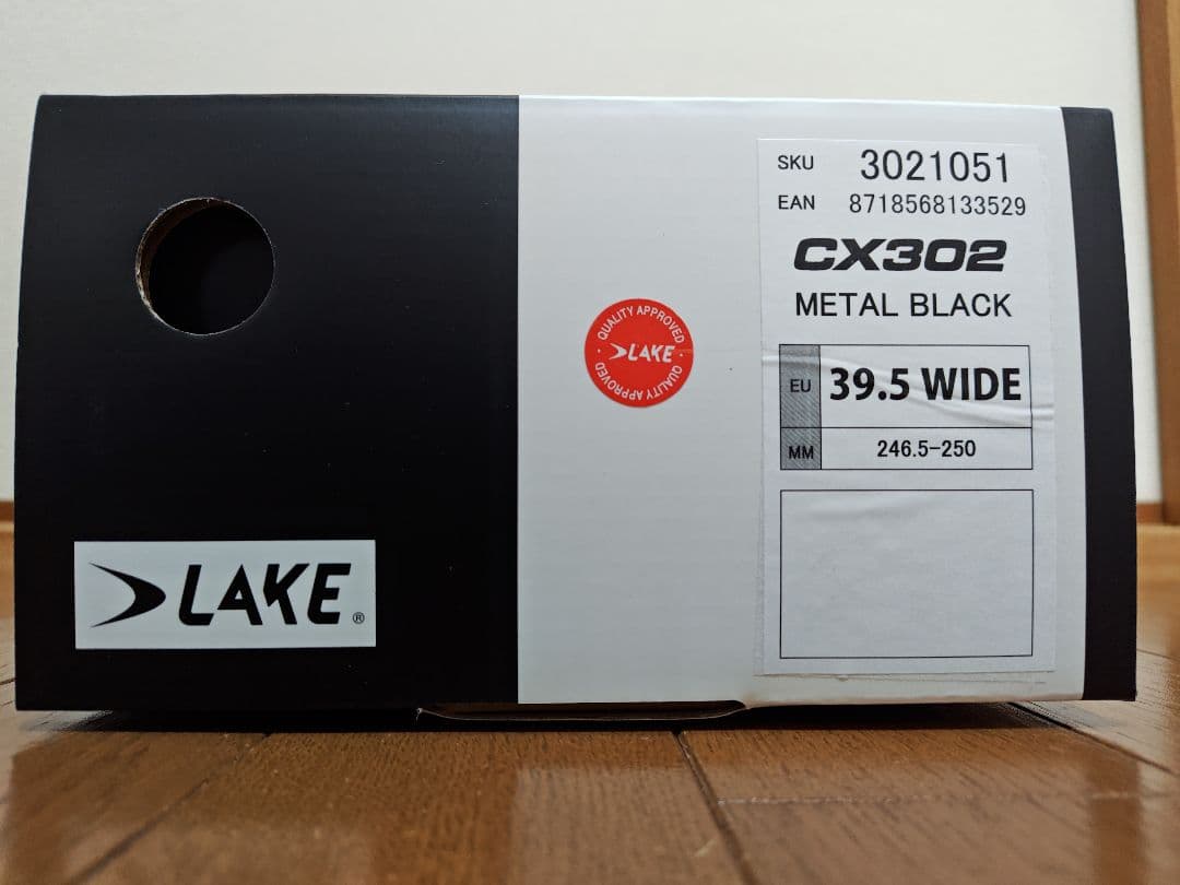 LAKE CX302 39.5WIDE メタリックブラック