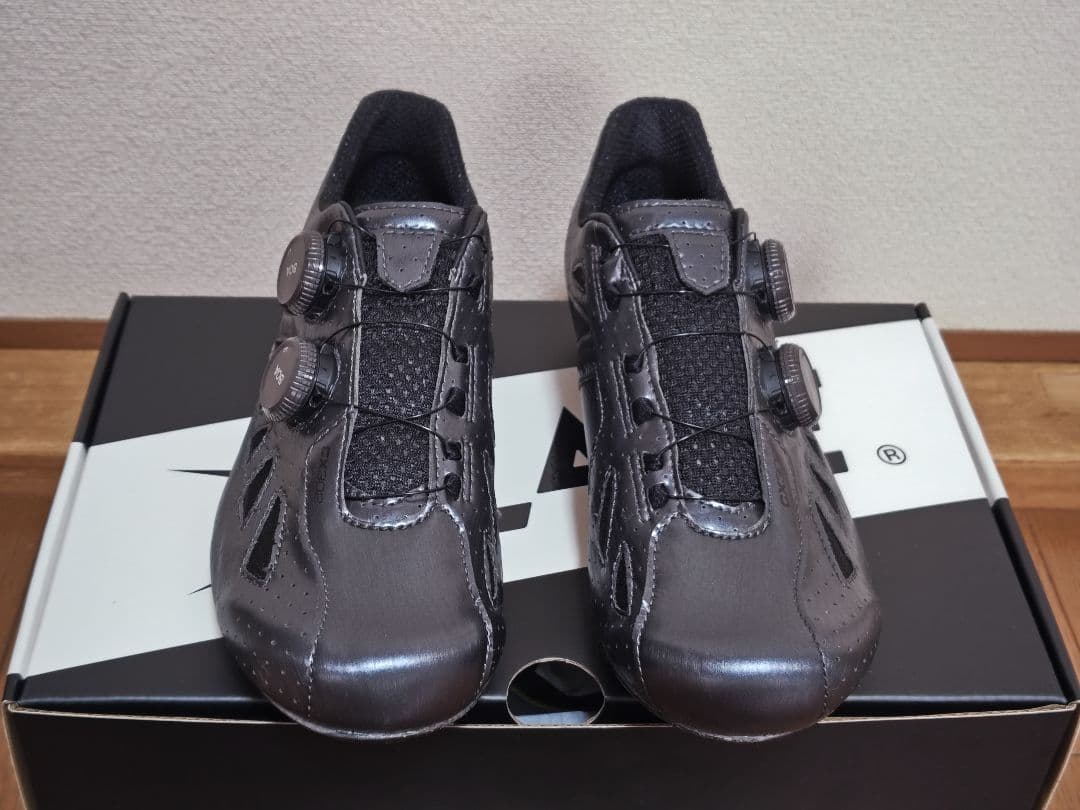 LAKE CX302 39.5WIDE メタリックブラック