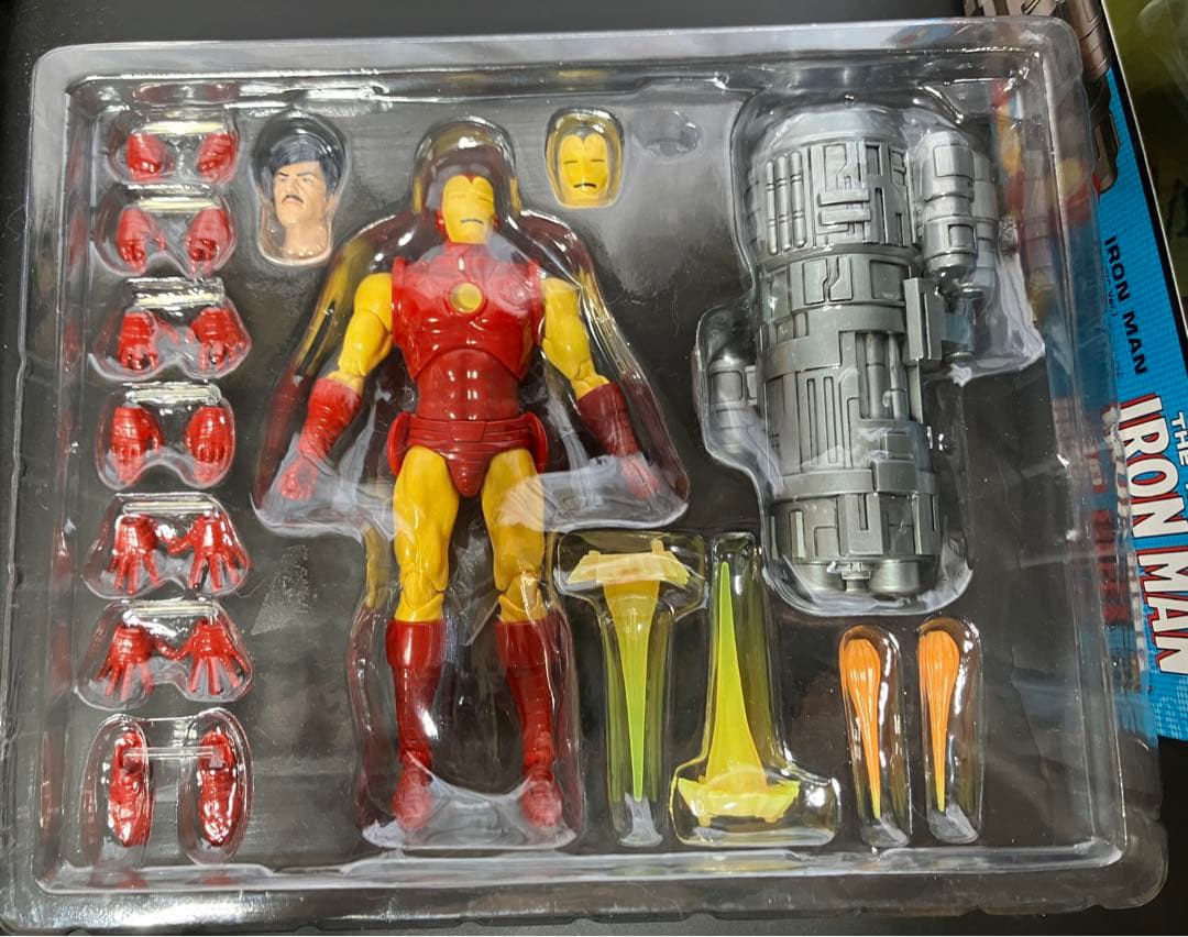 【開封品美品】MARVEL IRON MAN MAFEX 6インチフィギュア