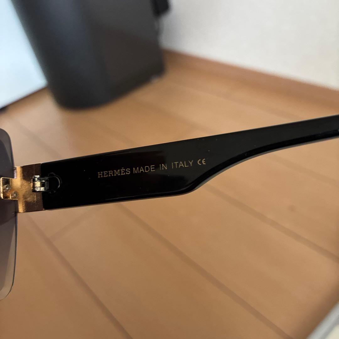 HERMÈS ブラックグラデーション サングラス